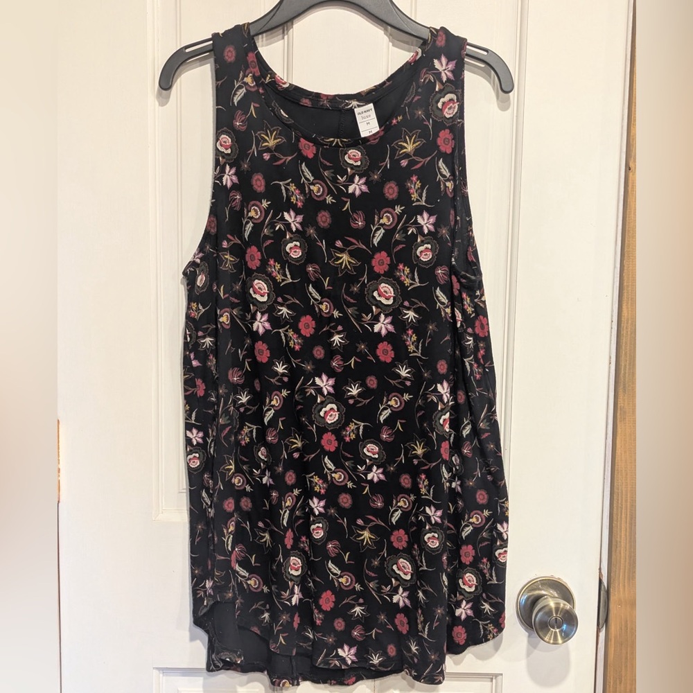 Old Navy Black Floral Tank Top